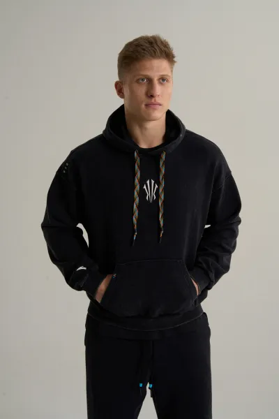 505619001772085752-1440319_10